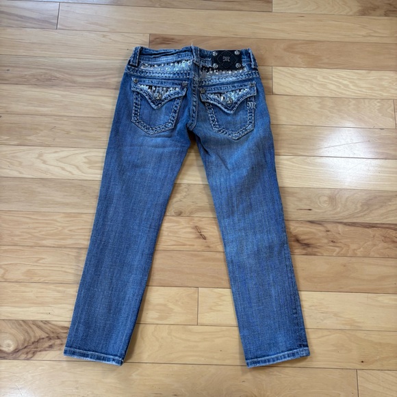 Miss Me Cropped Jeans Womens Sz 25 Low Rise Embellished Denim Capris - Picture 2 of 9